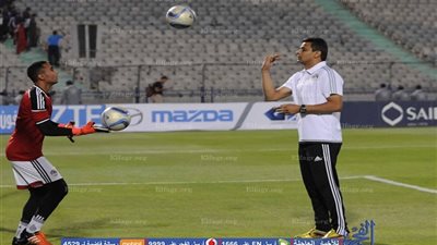 على طريقة الحضري.. صدة خرافية لحارس منتخب الشباب أمام مالي (فيديو)