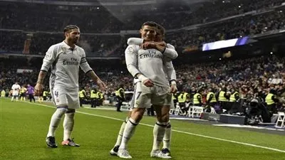 ريال مدريد يواجه مانشستر يونايتد في السعودية