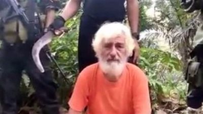 الجيش الفلبيني يكثف جهوده للعثور على جثة الرهينة الألماني