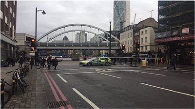 قنبلة تتسبب في إخلاء شارع مزدحم في لندن 