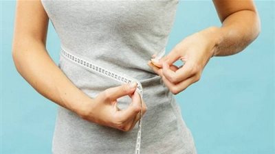 مشروبات طبيعية تساعدك في الحصول على خصر نحيف