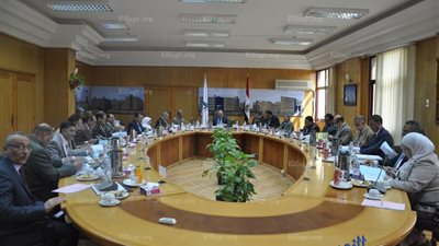  رئيس جامعة كفرالشيخ: لابد من تعزيز المصلحة العامة ويوافق على منح درحات علمية  (صور) 