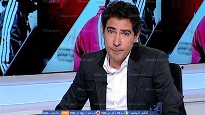 بركات يتقدم حضور عزاء والد أبوتريكة (صورة)