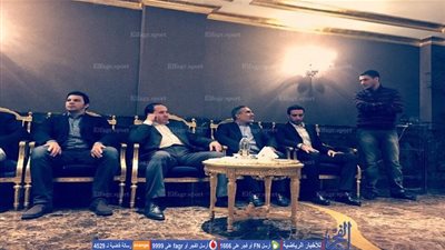 أول ظهور لمحمد أبوتريكة بعد وفاة والده (صور)