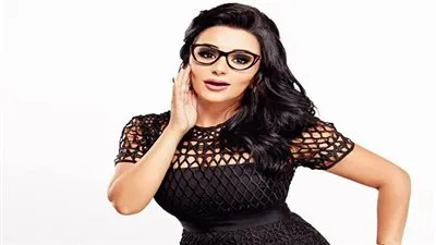 إيمان سلامة تواصل تصوير 