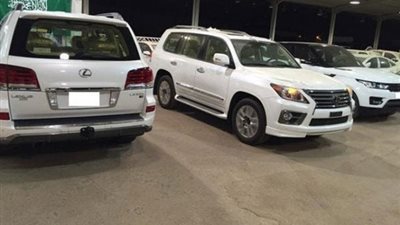 الإطاحة بعصابة سرقة السيارات بالرياض