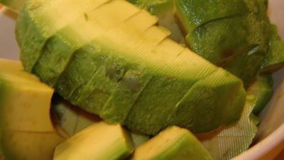 طفرة جينية نادرة تبعد عشاق الأفوكادو عن تناوله