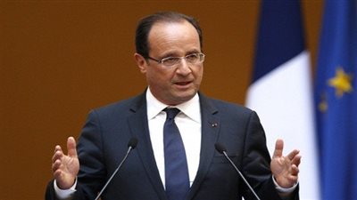 ضابط شرطة يفتح النار خلال خطاب 