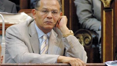 خبير عسكري عن إسقاط عضوية السادات: 