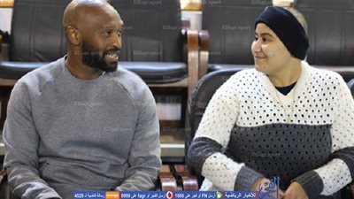 مشادة على الهواء بين 