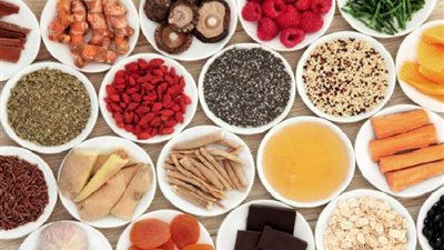 10 أطعمة تمنحك الصحة وطول العمر
