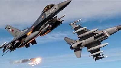 عاجل.. طائرات روسية تقصف قوات تابعة للتحالف الدولى بسوريا