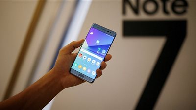 شاهد.. كيف تحرك هاتفك دون لمسه ! (فيديو)