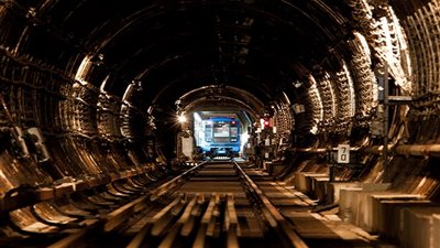 مقتل شخص وإصابة آخرين جراء انهيار نفق في موسكو