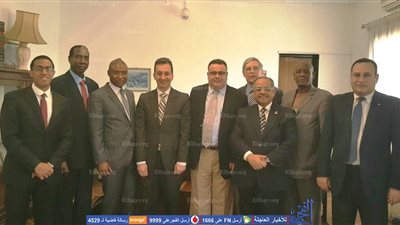 وفد من جامعة الإسكندرية يزور جامعة 
