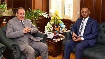 القنصل السوداني يبدئ رغبته لفتح مجالات التعاون بين الإسكندرية والسودان 