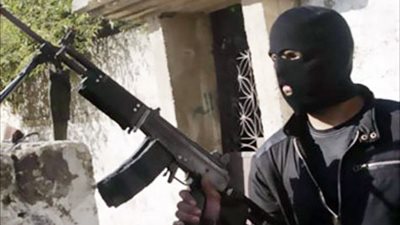 مسلحون يخطفون 3 مدرسين من مخيم 