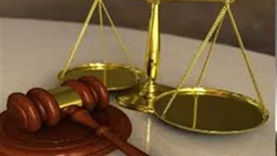 حجز ضابط بشبرا الخيمة لاتهامه بسرقة حرز 17 تذكرة هيروين