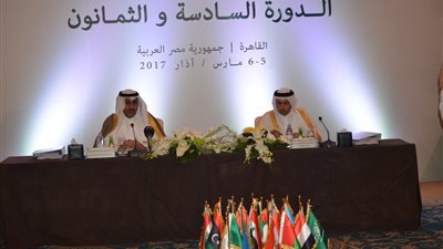 وزير قطري يطالب بتوحيد الرؤى وتضافر الجهود تجاه قضايا أطراف العمل