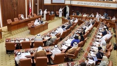 البحرين: الشورى يُصادق على محاكمة الإرهابيين أمام القضاء العسكري