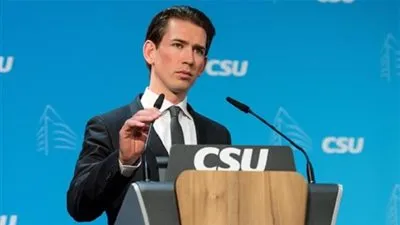 النمسا تدعو لتأسيس مراكز استقبال لاجئين في مصر