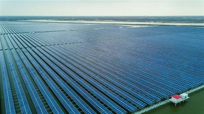 إنشاء أكبر محطة طاقة شمسية في أبوظبي