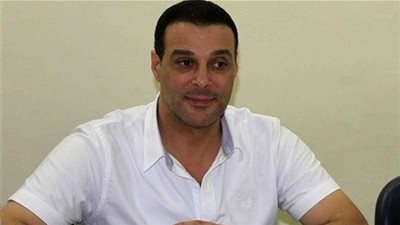 عبد الفتاح : أؤيد وجود الحكم الخامس وتقنية الفيديو تحتاج لدراسة