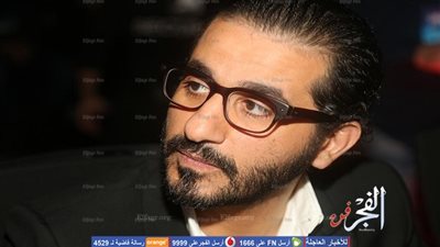 أحمد حلمي يقدم رسائل مقتضبة للآباء عبر 