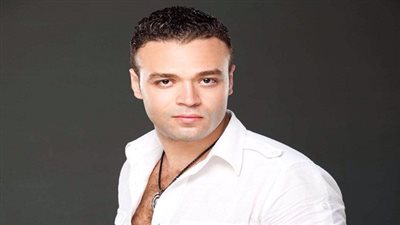 أحمد عبدالعزيز يواصل تصوير 