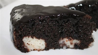 طريقة عمل كيك الشوكولاتة مع جوز الهند