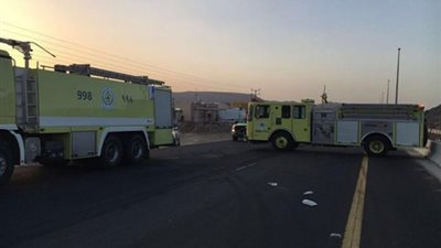 تصادم مروع لناقلة وقود بـ3 سيارات يغلق طريق المدينة - تبوك