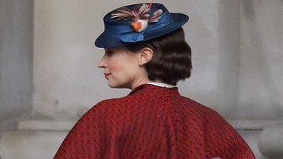 اللقطات الأولى من تصوير marry poppins بلندن (صور)
