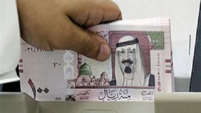 ارتفاع جنوني للريال السعودي مع اقتراب موسم العمرة