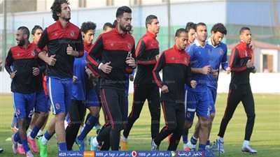 معسكر مغلق للأهلي يوم غد استعدادا لـ