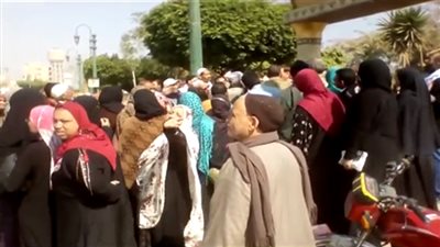 وقفات احتجاجية لأهالي قرى المنيا بسبب الخبز 