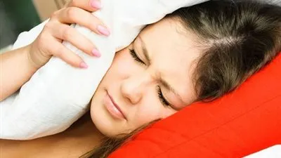 ما هي أسباب وعلاج إلتهابات الأذن عند الكبار؟