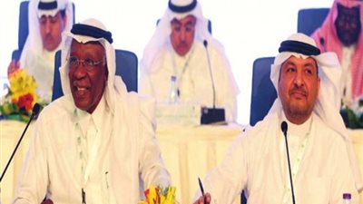 أحمد عيد يلغي تكريمه برسالة جوال