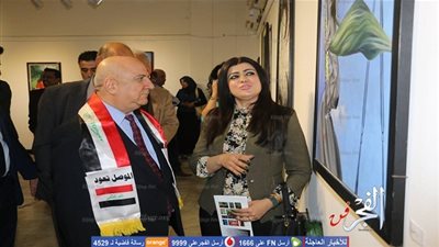 وزير الثقافة العراقي يفتتح معرض الفنانات العراقيات المبدعات (صور)