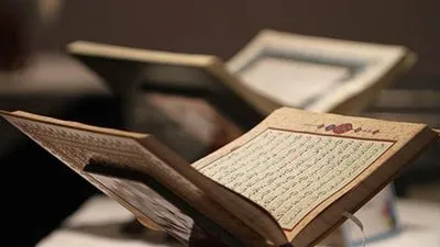 صحابي نزلت الملائكة لتستمع إلى تلاوته للقرآن