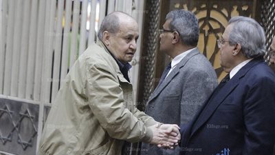 نواب ووزراء ومندوب عن الرئاسة في عزاء زوجة جابر عصفور (صور)