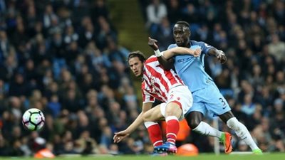 رمضان صبحي وستوك يعطلون قطار مانشستر سيتي بتعادل سلبي 