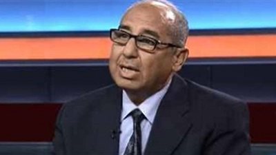 علي عوف : إلزم شركات الأدوية باسترداد منتجاتها منتهية الصلاحية 