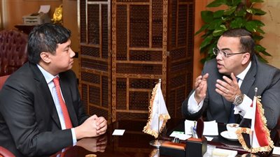 محمد خضير يلتقي مؤسسة سنغافورة الدولية IE لبحث الفرص الاستثمارية 