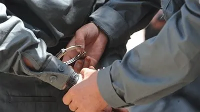 ضبط موظف استولى على 200 ألف جنيه من مواطنين في مصر القديمة