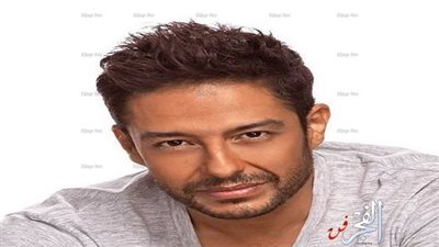 محمد حماقي ينعي وفاة والد أمير طعيمة