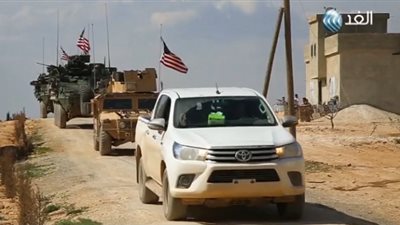 خبير عسكري يكشف سبب إرسال أمريكا قواتها إلي منبج السورية