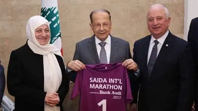 الرئيس اللبناني يستقبل النائبة بهية الحريري في قصر 