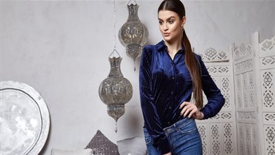 3 إطلالات أنيقة للفتاة الفرنسية بالبنطون الضيق (صور)