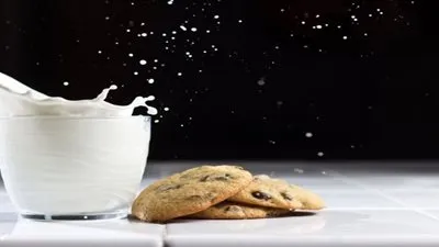 دراسة تحذر: الإسراف في شرب اللبن يعرضك للوفاة