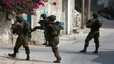 إسرائيل تفرض طوقا أمنيًا على الضفة 